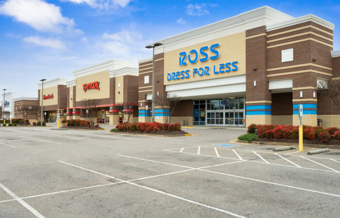 Breckenridge Shopping Center