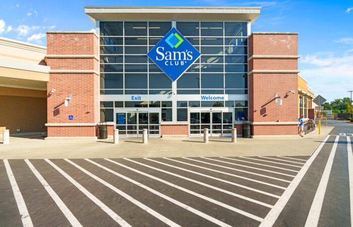 Sams Club entrance